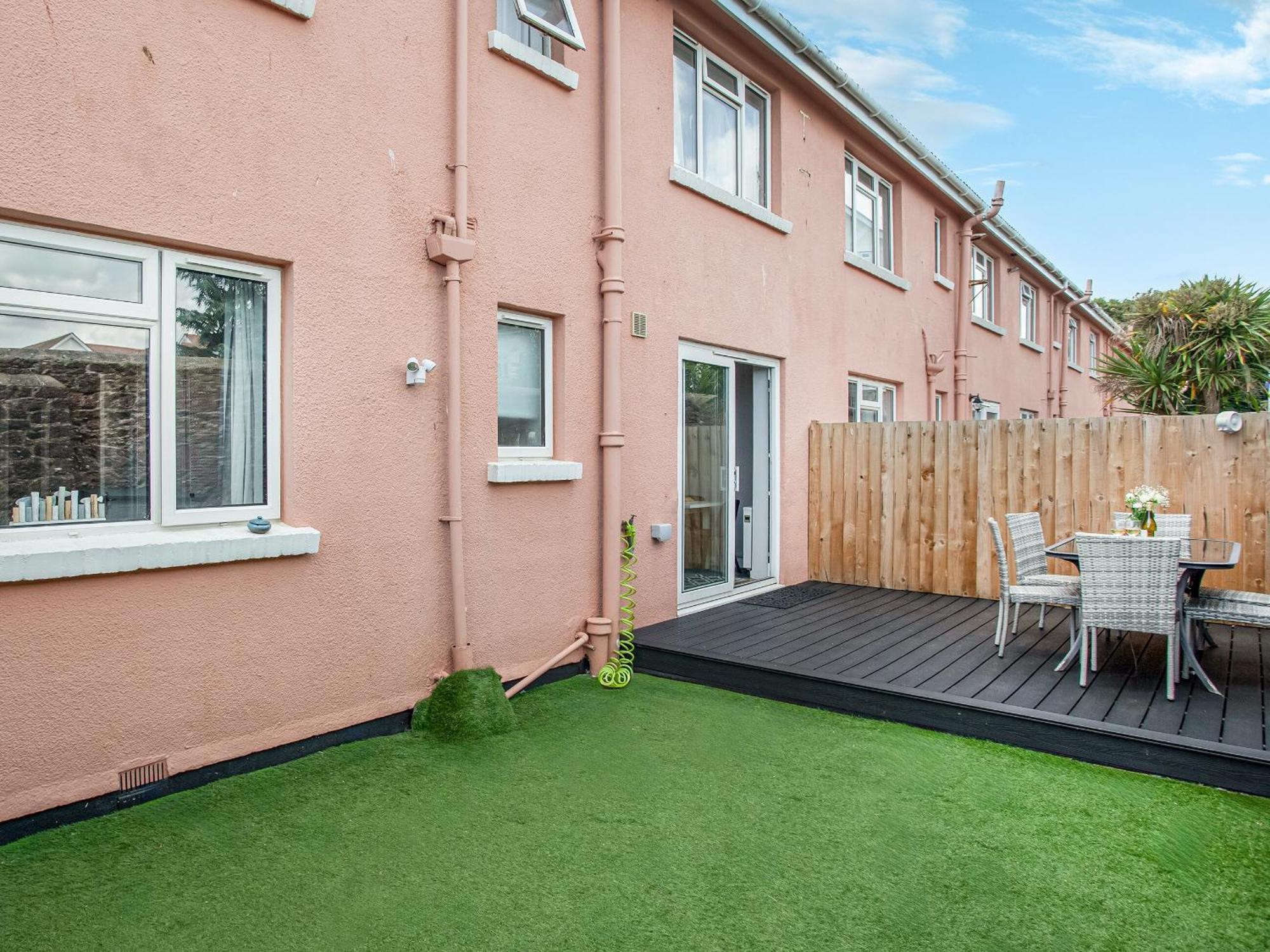 Garden - Uk44654